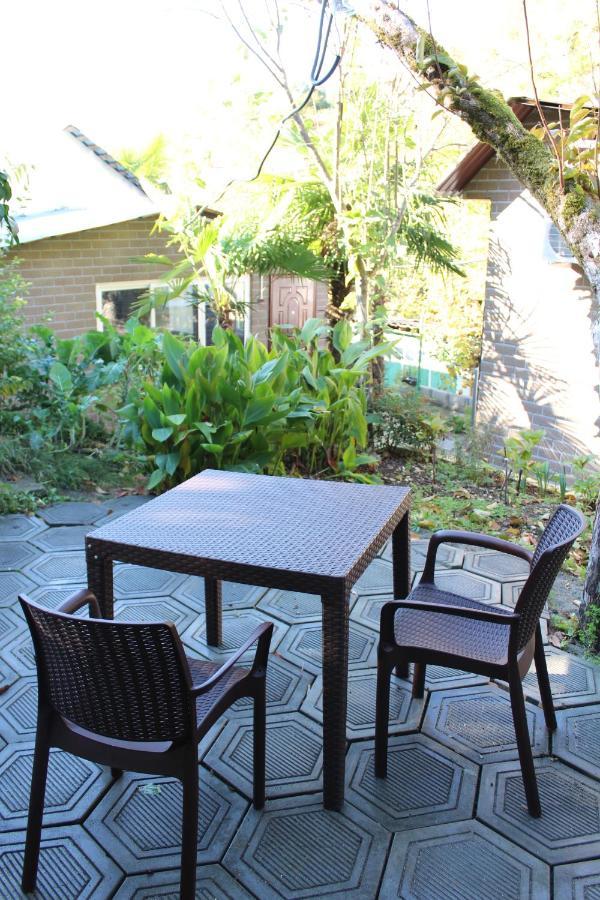 Tsikhierva Hotel Gagra Ngoại thất bức ảnh